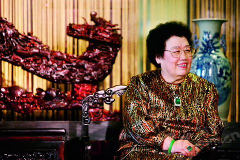 中国第一女富婆:陈丽华的发家秘诀
