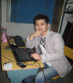 于德建