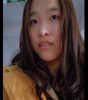李佳妍